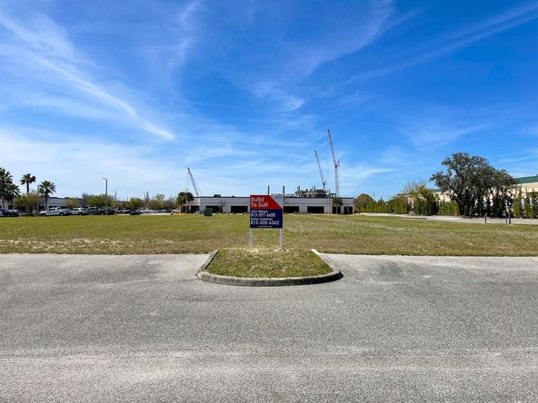 University Corporate Park: 10770 N 46th St, Tampa, FL 33617